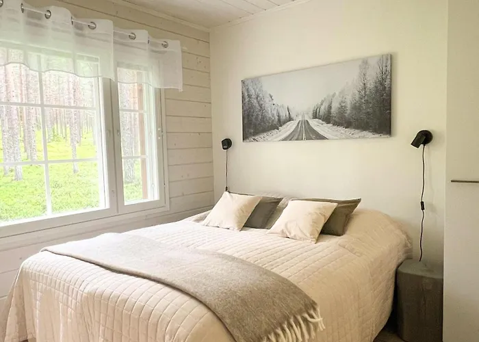 Levi Snowlight, Modern & Cozy & 2 Passes בקתה