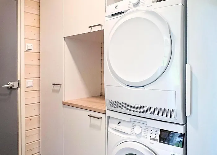 בקתה Levi Snowlight, Modern & Cozy & 2 Passes Kittilä