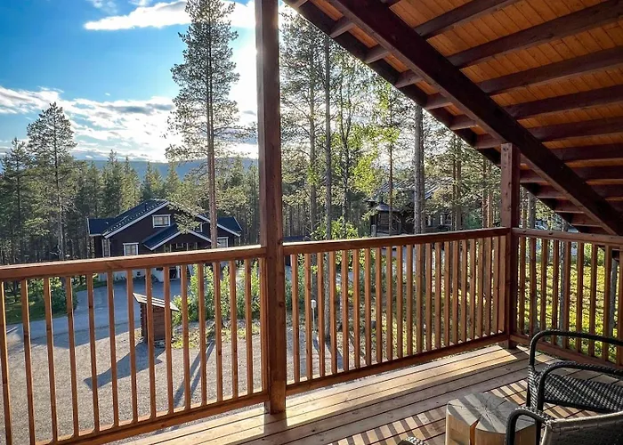 בקתה Levi Snowlight, Modern & Cozy & 2 Passes Kittilä